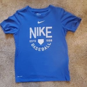 Nike shirt